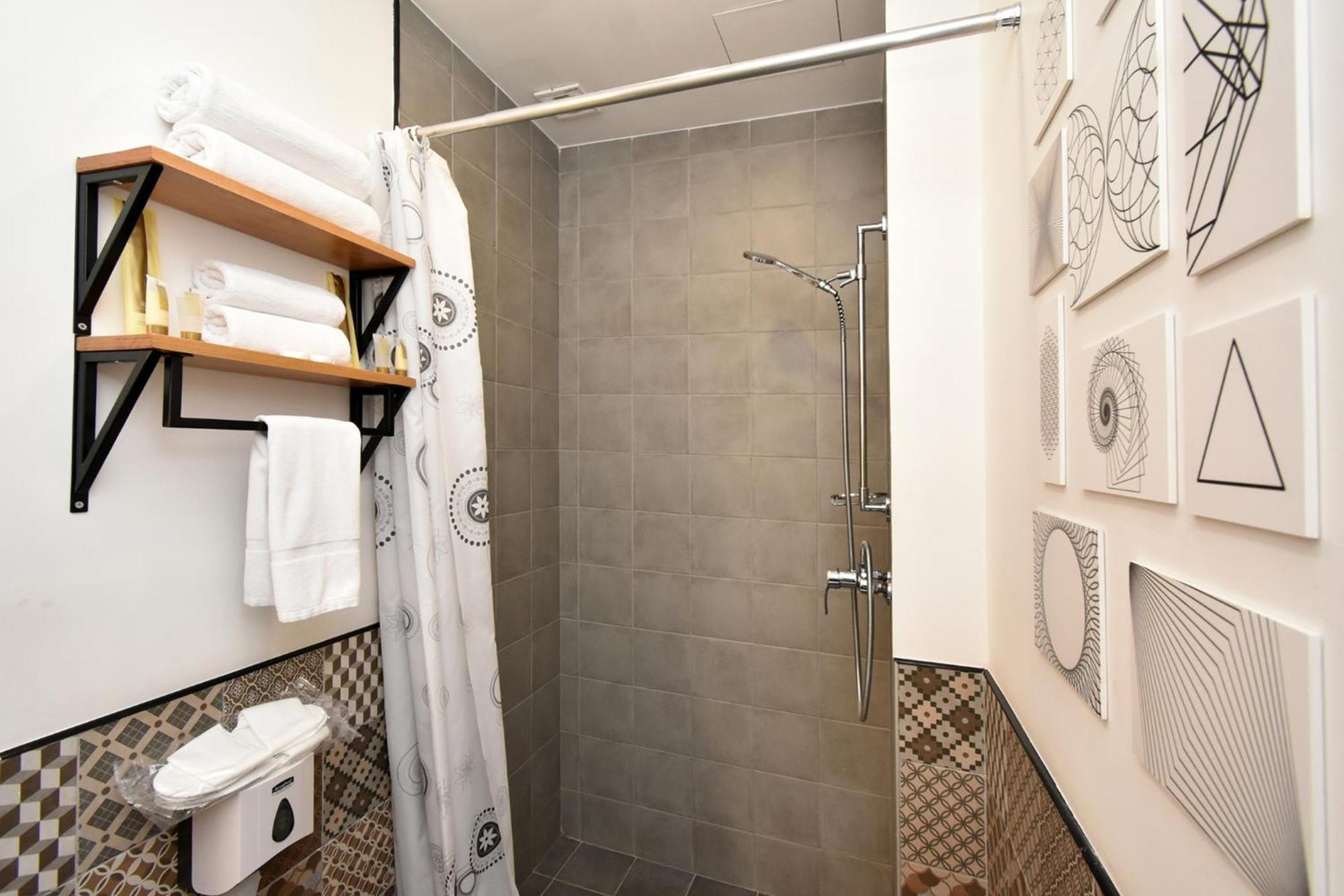 In City Hotel Jerevan Eksteriør bilde